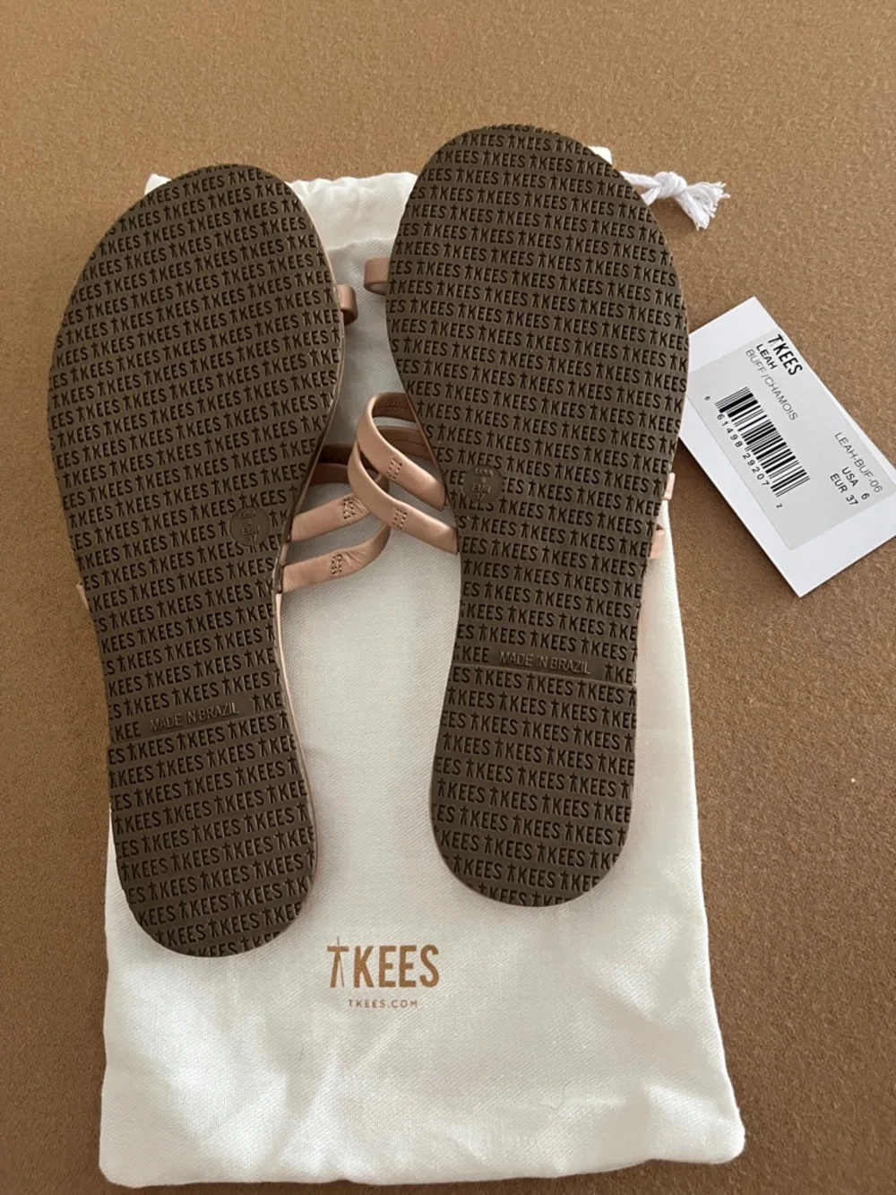 TKEES Women’s Leah Buff  Sandals - Picture 7 of 9